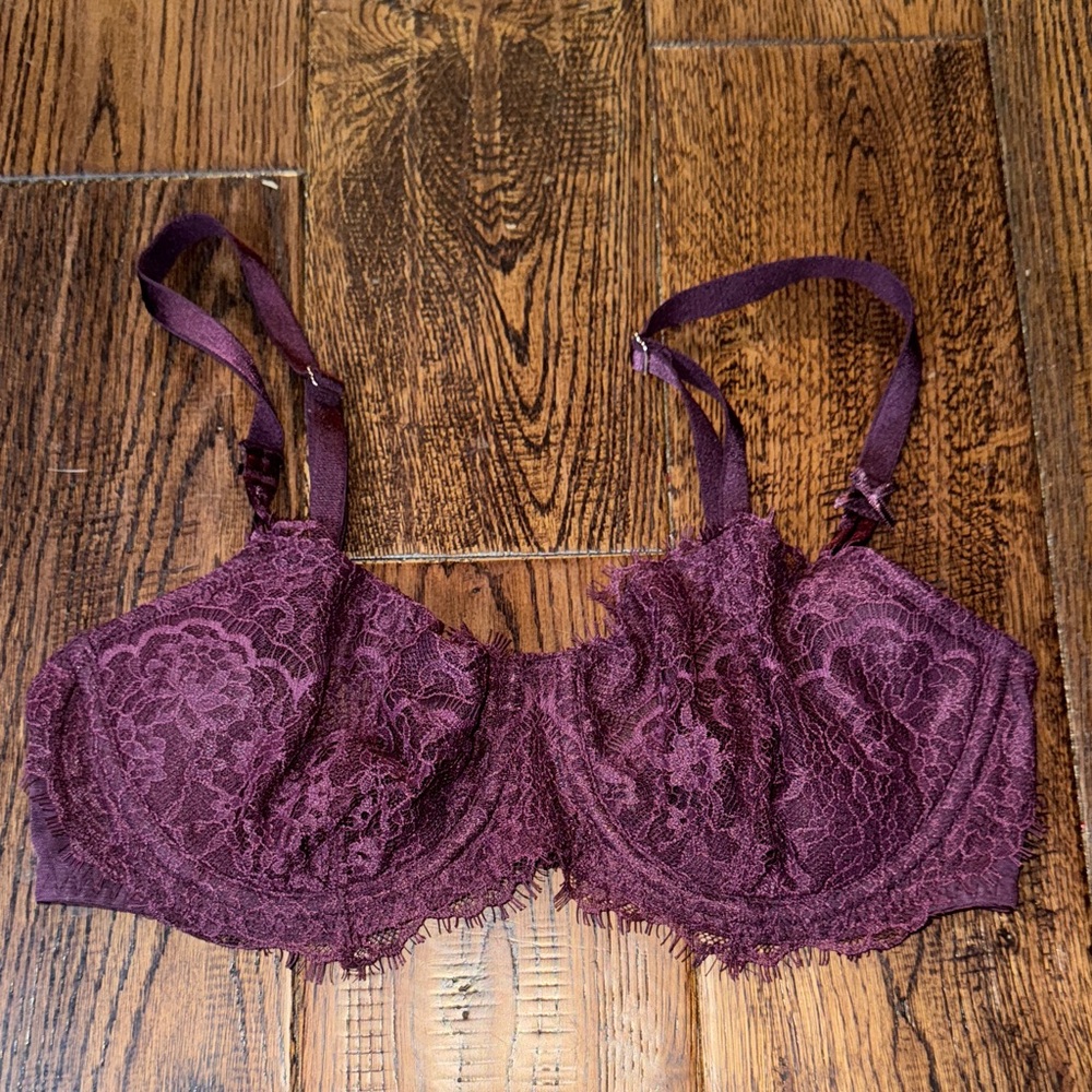 Victoria Secret Elegant Lace Purple Unlined Demi Bra
